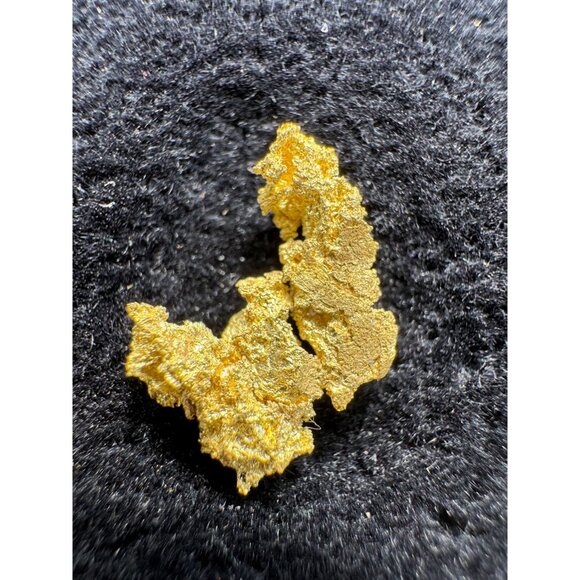 California Native Gold Crystal - 0.90 grams - Picture 5 of 5